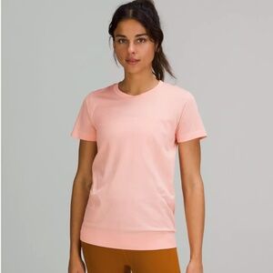 Lululemon Swiftly Relaxed Short Sleeve T-Shirt Dew Pink / Dew Pink, Size 6